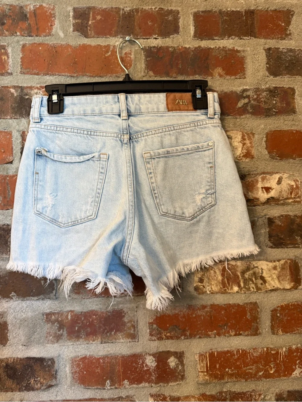 P124 - Zara Light Blue Distressed Denim Shorts